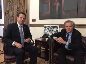 Víctor Bisonó se reunió con el Secretario General de la OEA