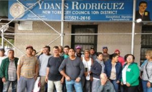NUEVA YORK: Vendedores dicen les impiden realizar su trabajo