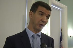 Aumentarán al triple multas para choferes autobuses privados