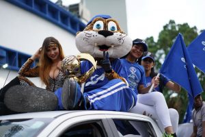 LIDOM promociona torneo con caravanas de los equipos