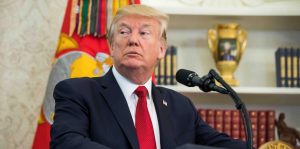 EU: Respaldo hacia Donald Trump cae a sus niveles más bajos