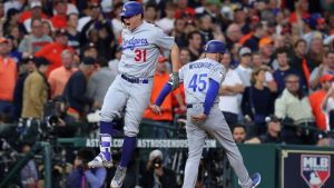 Dodgers despiertan para amarrar regreso a Los Ángeles Dodgers despiertan para amarrar regreso a Los Ángeles
