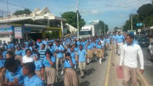 NAVARRETE. Juventud Duartiana marcha por construcción de politécnico