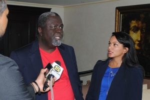 Embajador de Liberia visita RD, promueve relaciones culturales