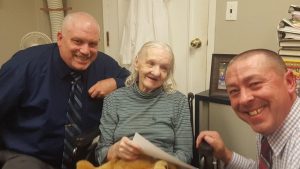 Autoridades encuentran mujer desapareció en 1975