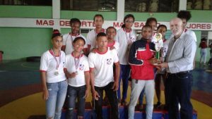 Bayaguana conquista título nacional de lucha femenino Bayaguana conquista título nacional de lucha femenino