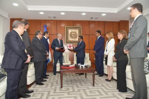 Presidente Diputados juramenta juristas asesorarán en leyes Presidente Diputados juramenta juristas asesorarán en leyes