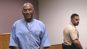 O.J. Simpson recupera libertad tras nueve años de prisión O.J. Simpson recupera libertad tras nueve años de prisión