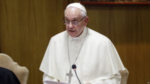 Papa Francisco demanda protecciones para niños en internet