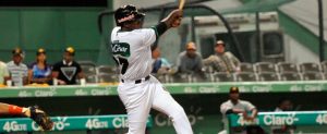 Estrellas derrotan Toros, Gigantes vencen Leones Estrellas derrotan Toros, Gigantes vencen Leones