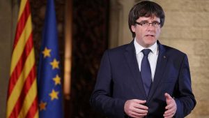 CATALUÑA: Puigdemont desafía gobierno y no acudirá al Senado