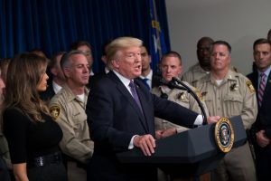 Donald Trump en Las Vegas: «Todos juntos superaremos la maldad»