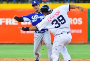 Tigres y Águilas abren torneo béisbol