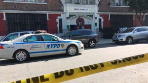 Cerrarán escuela en El Bronx donde estudiante mató a otro Cerrarán escuela en El Bronx donde estudiante mató a otro