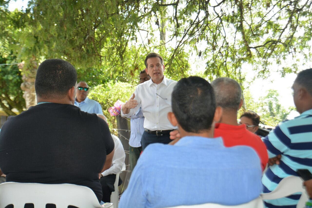 Bisonó propone estimular y apoyar a la juventud de la Rep. Dominicana imagen