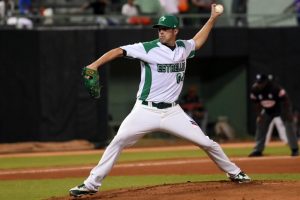 Escogido da paliza a las Aguilas, Licey y Estrellas triunfan en beisbol invernal Escogido da paliza a las Aguilas, Licey y Estrellas triunfan en beisbol invernal