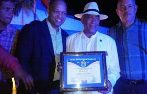 Santiago: PRD celebra fiesta de navidad; reconoce dirigentes Santiago: PRD celebra fiesta de navidad; reconoce dirigentes