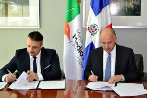 SALUD: RD usará escorpiones en busca de un medicamento anticanceroso SALUD: RD usará escorpiones en busca de un medicamento anticanceroso