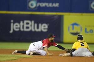 Estrellas continúan en la cima, Aguilas y Gigantes triunfan