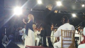 Miriam Cruz nuevamente con la Sinfónica en Gala de Navidad Miriam Cruz nuevamente con la Sinfónica en Gala de Navidad