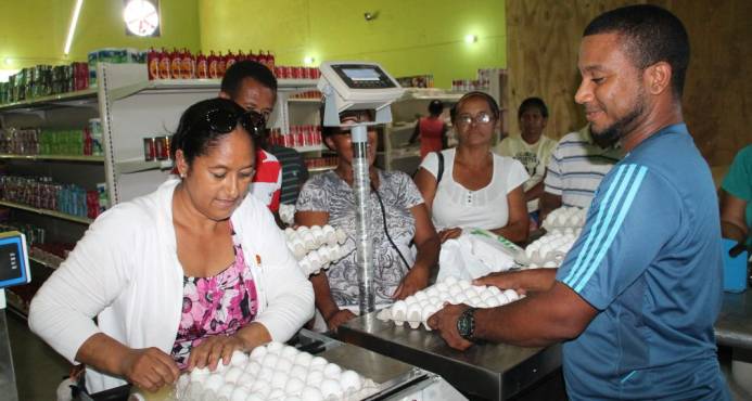 Inespre inaugura nuevo Súper-Agromercado en Montecristi imagen