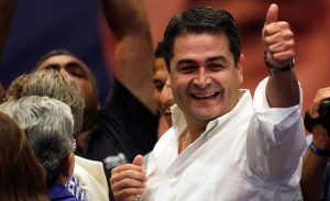 HONDURAS: EU reconoce reelección; OEA ve hay «antecedente peligroso»