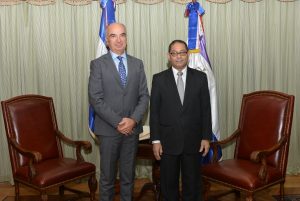 Presidente SCJ RD recibe al jefe División Servicio Europeo Acción Exterior Presidente SCJ RD recibe al jefe División Servicio Europeo Acción Exterior