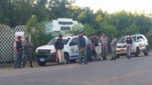 MONTECRISTI: Apresan a 9 choferes de Fenatrado por obstruir el tránsito