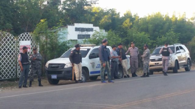 MONTECRISTI: Apresan a 9 choferes de Fenatrado por obstruir el tránsito imagen