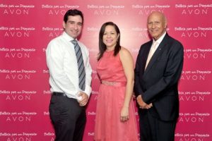 Avon Dominicana entrega donación a instituciones luchan contra el cáncer