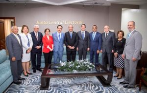 Junta Central Electoral recibe visita PRM