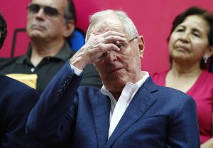 PERU: Presidente Pedro Kuczynski renuncia tras crisis por compra votos