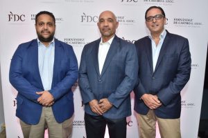 Compañía corretaje de seguros realiza encuentro navideño Compañía corretaje de seguros realiza encuentro navideño