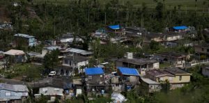 PUERTO RICO: Cuerpo Ingenieros EU instala 30.000 techos temporeros