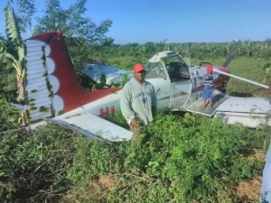 MONTECRISTI: Cae avioneta y piloto resulta herido