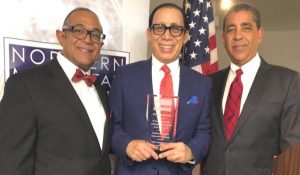 Club Demócrata reconoce empresario dominicano Club Demócrata reconoce empresario dominicano