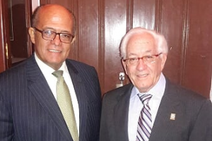 Academia de Ciencias recibe reconocimiento Academia de Ciencias recibe reconocimiento