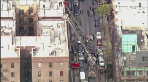 Un muerto deja incendio en edificio apartamentos cerca Columbus Circle
