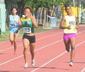 Zona Este asume control medallero Juegos Escolares