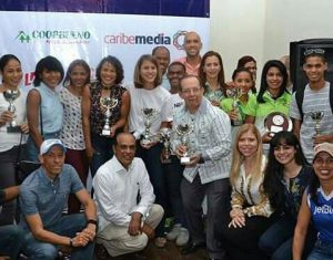 Etíope gana maratón Monumental 42K de Santiago