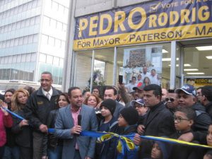 Aspirante alcaldía Paterson inaugura comando campaña Aspirante alcaldía Paterson inaugura comando campaña