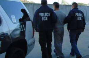 EEUU: ICE hace pública su política detener inmigrantes en juzgados