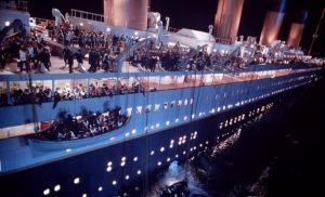 “Titanic”, veinte años de un mito insumergible del cine “Titanic”, veinte años de un mito insumergible del cine