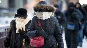 Ola de frío deja al menos tres muertos en fin de año