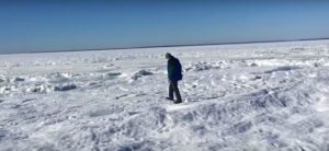 EE.UU.: El «ciclón bomba» congeló el mar en el estado de Massachusetts EE.UU.: El «ciclón bomba» congeló el mar en el estado de Massachusetts