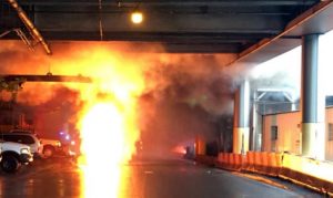 Incendio obliga a evacuar terminal aeropuerto de Newark