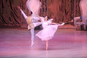 Galería 360 presentará el domingo espectáculo “Suite de Cascanueces”