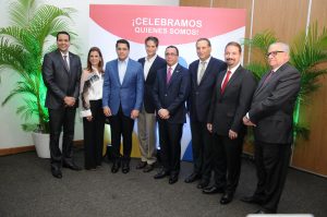 Prince Royce, Ilegales y Mozart La Para en concierto Palacio de los Deportes