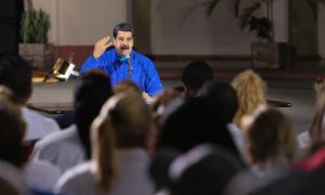 VENEZUELA: “Peor para ustedes”, advierte Maduro a la oposición VENEZUELA: “Peor para ustedes”, advierte Maduro a la oposición