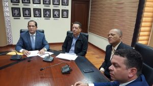 SANTIAGO: Jhonny Jones busca mediar conflicto Coraasan-Alcaldía